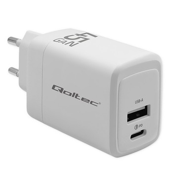 Qoltec 51825 GaN 45 W įkroviklis | 5&ndash;20 V | 1,5&ndash;3 A | 1 x USB-C PD | 1 x USB QC 3.0 | Baltas